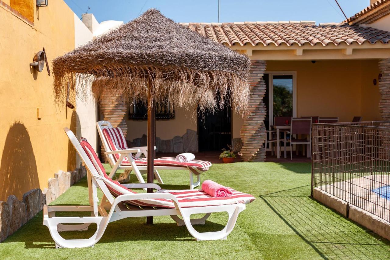 Chalet Rocio - Solo Familias Conil De La Frontera Dış mekan fotoğraf